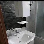 Matea Vica Apartman, Apartment